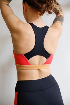 Black Multi Color Block Racerback Strap Classic Silhouette Sports Bra Activewear Top /3-1 Pool Party Wear, Trendy Activewear, Sports Bra Set, Perfect Workout, Workout Attire, Classic Silhouette, Bra Set, Active Wear Tops, Bra Tops