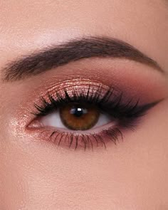 Classic Eye Makeup, Maroon Makeup, Hazel Eye Makeup, Graduation Makeup, Makeup For Hazel Eyes, Formal Makeup