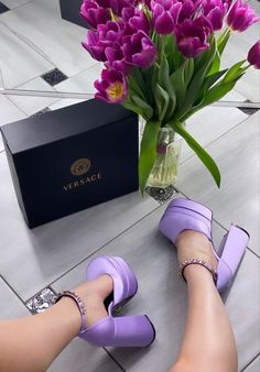 Mode Purple, Versace Heels, Custom Sneakers Diy, Heels Aesthetic, Purple Fits, Neon Fashion