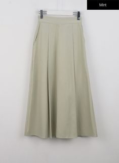 Mint / S/M Elegant Style Women, Pleated Maxi Skirt, Pleated Maxi, Body Size, Light Beige, Long Length, Elegant Woman, Color Light, Solid Black