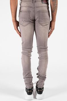 Model 5'4 wearing a 28. Skinny fit. We recommend sizing up if you prefer a looser fit. Marine Layer, Grey Jean, Loose Fitting, Pants, How To Wear, Trousers