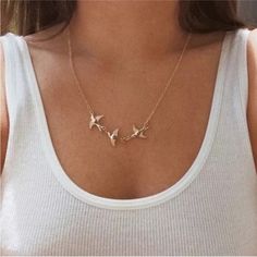 Questions? Leave A Comment Below! Necklaces Simple, Free People Necklace, Western Necklaces, Mesh Necklace, Pendant Necklace Simple, Three Birds, Layered Necklace Set, Bird Necklace, Bird Pendant