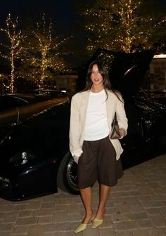 Airport Work Outfit, Girl Dinner Outfit, Art Exhibition Outfit, Coat Fall Outfit, Girls Dinner Outfit, La Outfit, Style Kendall Jenner, Trench Coat Fall, Devon Lee Carlson