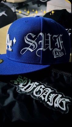 New Era Outfit, Dope Hats, Hat Aesthetic, Swag Girl Style, Guys Clothing Styles