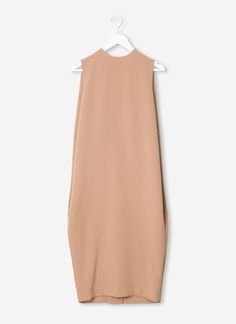 KAAREM Beige Pleated Evening Dress, Chic High Neck Dress With Side Slits, Chic High Neck Midi Dress For Daywear, Chic High Neck Dress For Daywear, Chic High Neck Daywear Dresses, Midi-length Sleeveless Dress With Pleated Back For Work, Chic High Neck Day Dresses, Sleeveless Midi Dress With Structured Shoulders For Work, Chic High Neck Sleeveless Dress For Work