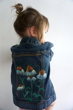 Inspired by one of our favourite flowers, the coneflower. This is an up-cycled, thrifted GAP Kids denim jacket in a size M. I hand-painted the back flowers and added brass studs along the back, an ice cream patch on the front with a hand-embroidered heart. All patches have been reinforced by hand stitching. This item can be machine washed on gentle OR hand washed. All jackets are one of a kind. Personalization is free. Denim Jacket Diy Paint, Painted Leather Jacket, Kids Denim Jacket, Diy Denim Jacket, Flower Jeans, Hand Painted Denim Jacket, Kids Jackets, Painted Denim Jacket, Painted Jacket