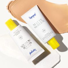 ☀️ Our newest addition, Sheerscreen SPF 30 - Think classic white T-shirt, barely-there feel, and natural smooth finish. ☀️ Fan favorite Mattescreen SPF 40 - Tinted, smooths the look of pores, and controls shine throughout the day. ✔️Both are multi-tasking mineral formulas! #butfirstsunscreen Matte Screen Supergoop, Mini Sunscreen, Super Goop Matte Sunscreen, Supergoop Mineral Sunscreen, Mineral Powder