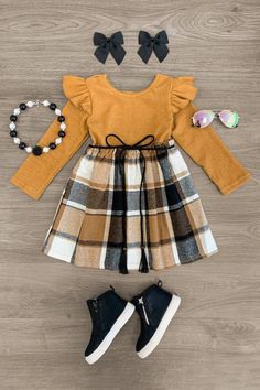 Holiday Fits, Girls Fall Dresses, Plaid Flannel Dress, Cute Thanksgiving Outfits, Blue Plaid Dress, Sparkle In Pink, Fall Closet, Flannel Dress, Tan Plaid