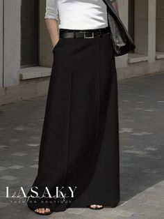 Lasaky - Classic Regular Fit Long Skirt with Clean Lines Long Skirt Casual, Fashion Black And White, Elegant Clothes, Mid Length Skirts, Fashion Black, Plain Black, Skirt Pattern, Types Of Skirts, Comfy Outfits