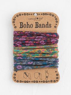 You can never have too many hair accessories… and Boho Bands are so fun to wear in your hair! They come as a set of three and can be worn as a headband, bracelet or even a necklace! There are so many colors and patterns to choose from, you’ll want to collect them all! Hippie Accessories, Boho Bandeau, Hippie Headbands, Hippie Lifestyle, Natural Boho, Hippy Chic, Paper Store, Boho Accessories, Stylish Bracelet