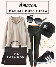 Casual Outfit Style, Merchandising Ideas, Chic Shop, 2022 Fashion, Sporty Outfits, Outfit Style, Mom Outfits, Outfit Idea, Amazon Fashion