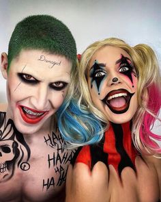 Scary Harley Quinn Makeup, Harley Quinn Jester Makeup, Harley Quinn Pumpkin Painting, Joker And Harley Quinn Makeup, Halloween Makeup Harley Quinn, Harley Quinn Face Paint, Harley Quinn Makeup Halloween, Harley Quinn Inspired Makeup, Harley Quinn Makeup Ideas