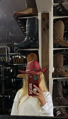 Girly Cowgirl Aesthetic, Cowboy Girl Aesthetic, Texas Cowgirl, Cowgirl Fit Aesthetic, Cowgirl Core, Texas Aesthetic Outfit, Yeehaw Aesthetic, Red Cowgirl Aesthetic, Aesthetic Cowgirl