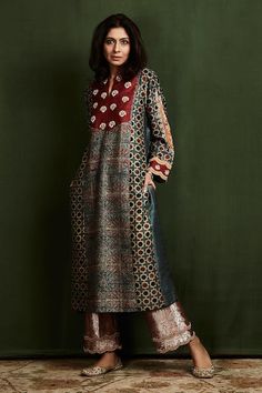 Buy Blue Silk Ajrakh Print Kurta Set For Women by Sue Mue Online at Aza Fashions. January Dress, Tailoring Ideas, Raw Silk Kurta, Kurtis Design, Suit Styles, Stylish Kurtis Design, Ethnic Dresses, Kurta Set For Women