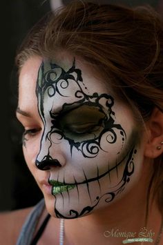 Easy Halloween Face Painting, Face Paint Designs, Skeleton Face Paint, Halloweenský Makeup