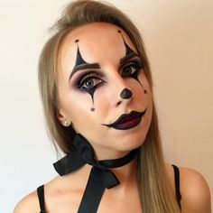 Easy Clown Makeup For Women, Black Clown Costume, Evil Clown Makeup, Black Halloween Makeup, Jester Makeup, Creepy Clown Makeup, Cute Clown Makeup, Halloween Makeup Clown