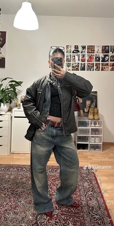 Looks Jeans, Uni Outfits, Mia 3, Leather Jacket Outfits, Fall Fits