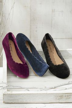 Dress them up, or add a fun twist to casual – these velvet slip-on flats by Walk With Me are comfy all day. Velvet Flats, Synthetic Rubber, Women's Flats, Midnight Navy, Coldwater Creek, Book Decor, Black 7, Womens Flats, Wardrobe Essentials