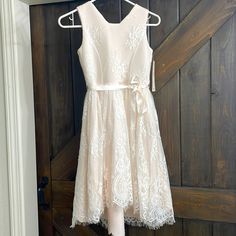 Cute Lace High/Low Girls Holiday Dress White Lace Dress For Spring Confirmation, White Lace Dress For Confirmation In Spring, Sleeveless Lace First Communion Dress For Spring, White First Communion Dress For Spring Dress-up, White First Communion Dress For Spring Ceremony, White Princess Dress, White Gold Dress, Girls Tulle Dress, Mint Green Dress