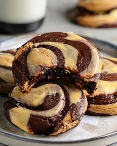 some cookies are stacked on top of each other and have been cut in half to look like spirals