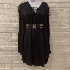 Haute Hippie Long Sleeve Midnight Dress Without Size 8 Color Blue Navy New With Tag Belted Long Sleeve Midi Dress For Night Out, Casual Belted Dress For Night Out, Midnight Dress, High Neck Sleeveless Dress, Sleeveless Trench, Blue Wrap Dress, Trench Dress, Hippie Dress, Silk Chiffon Dress