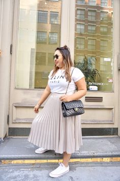 A Bloggers Guide to NYFW | Lovely Silvia Modest Plus Size Fashion, Plus Size Summer Outfits Big Stomach, Aesthetic 80s, Plus Size Looks, Elegante Casual