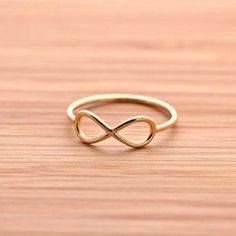 infinity ring Louis Vuitton Taschen, Sac Louis Vuitton, Cute Rings, Girly Jewelry, Engagement Ring Settings, Moissanite Engagement Ring, Cute Jewelry, Bracelet Set