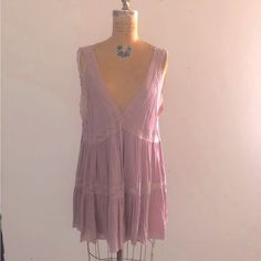 [Free People] Rose Deep V-Neck Back Open Lace Oversized Dress Nwot Chic Mauve V-neck Mini Dress, Mauve V-neck Mini Dress For Summer, Bohemian Mauve V-neck Dress, Crochet Beach Dress, Free People Maxi, Black Lace Mini Dress, Embroidered Tunic Dress, Purple Floral Dress, Free People Maxi Dress