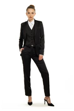 Women who wear black lead colorful lives. Tuxedo Women Suits, Peak Lapel Tuxedo, Suit With Jacket, Black Pantsuit, Black Tuxedo Jacket, Tuxedo Women, Classic Tuxedo, Slim Fit Tuxedo, Womens Suits