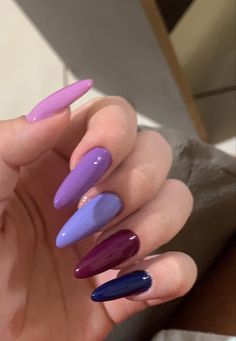 Nails Roxo, Gold Gel Nails, Multicolored Nails, Edgy Nails, Pretty Gel Nails, Heart Nails, Fire Nails, Funky Nails, Pretty Acrylic Nails