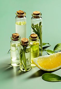 6 Diy Air Fresheners To Make Your Home Smell Amazing - 3 Homemade Facial Moisturizer, Diy Hair Serum, Homemade Balm, Hair Growth Serum Diy, Diy Hair Oil, Making Essential Oils, Natural Aloe Vera, Hair Growth Serum