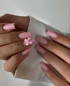 Soft Elegant Nails, Aesthetic Square Nails, Plain Acrylics, Nails With A Bow, Nails With Bows, Nails 2025, Nails Bow, Bow Nail Designs, Bow Nails