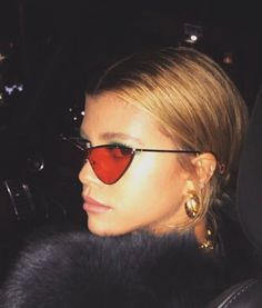 Shady Lady, Sofia Richie, Mirrored Sunglasses Women, Looks Style, Ray Ban Sunglasses, Super Cool, Square Sunglasses Women, Teen Fashion