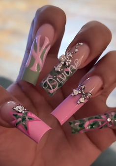 Big Latto Nails, Xl Y2k Nails, Juicy Couture Acrylic Nails, Hood Nails, 90s Curved Nails Long, Libra Birthday Nails Design Long, Lip Nails, Trap Nails, November Nail