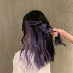 Slip Dye Hair, Layered Hair Dye, Peekaboo Hair Color Ideas, Hidden Hair Color, Highlight Ideas, Hair Color Underneath, Hair Color Streaks, Hair Streaks