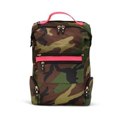 The ANDI Backpack - Camo Pop Pink Camo Bags, Camo Bag, Look Sophisticated, Camo Backpack, Simple Summer Outfits, Black Apple, Handbag Heaven, Work Style, Cute Purses