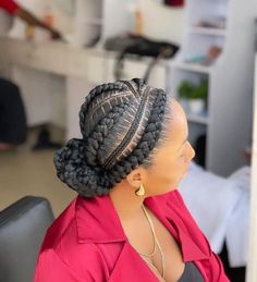 Braided Up So, Headband Braided Wigs Bun, Black Women Boho, Box Braids Goddess, Goddess Braid Bun, Hi Sisters, Braided Bun Styles, Braids Bohemian, Braids Goddess