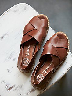 Sukienki Maksi, Dress Well, Shoe Obsession, Sandals Summer, Cute Shoes, Sock Shoes, Summer Shoes