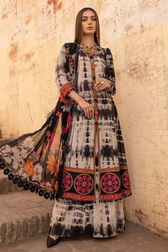 Hijab Styles For Party, Cotton Suit Designs, Dress Stitching, Suit Neck, Dresses Pattern, Lace Dress Design, Dress Designing, Salwar Kamiz, Dresses Design