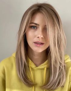 13 Long Haircuts for Fine Hair for Added Volume - Fimaan Long Fine Straight Hair, Fine Hair Long, Long Hair Thick, Fine Hair Tips, Color Hair Styles, Cute Hair Ideas, Fine Straight Hair, Straight Hair Cuts, Human Lace Wigs