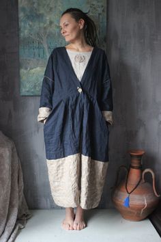 Bohemian Long-sleeved Cardigan With Pockets, Bohemian Blue V-neck Outerwear, Bohemian Cardigan With Pockets, Oversized Bohemian V-neck Outerwear, Bohemian Long Sleeve Cardigan With Pockets, Bohemian Oversized Cardigan With Pockets, Oversized Bohemian Cardigan With Pockets, Bohemian Indigo Outerwear For Spring, Bohemian Long Sleeve Linen Outerwear