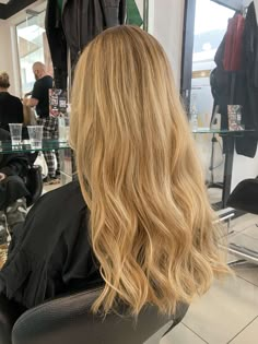 Light Golden Balayage, Soft Gold Blonde Hair, Golden Buttery Blonde Balayage, Golden Blonde Full Head Highlights, Honey Blonde Hair One Color, Soft Honey Balayage, Gold Blonde Hair With Highlights, Golden Blonde Full Highlights, Golden Blonde Hair With Shadow Roots