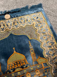 Prayer rug, muslims, islam, salah, 5 prayers, islamic prayers, mosque, sunset prayers Mosque Sunset, Islamic Prayers, Islamic Geometry, Islamic Prayer, Prayer Rug, Ramadan, Geometry, Rug, Quick Saves