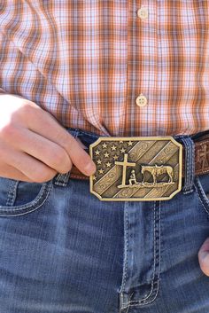 Proudly display Faith and patriotic pride in this bronze belt buckle holding a Christian cowboy figure. Adjustable Belt Buckles For Western-themed Events, Cross Belt Buckle, Gold Rectangular Belt Buckle With Antique Detail, Western Style Rectangular Antique Belt Buckle, Horse Belt Buckles, Adjustable Silver Belt Buckles For Western-themed Events, Western Antique Belt Buckles In Rectangular Shape, Gold Rectangular Antique Belt Buckle, Rectangular Antique Brown Belt Buckles