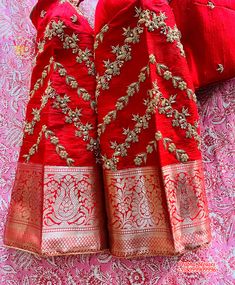 Pelli Blouse, Handwork Blouse, Silk Saree Blouse Designs Patterns, Blouse Works, Patch Work Blouse Designs, Cutwork Blouse