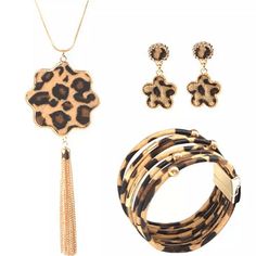 Trendy Leopard Print Dangle Jewelry, Trendy Brown Jewelry For Party, Leopard Jewelry, Heart Leopard Print, Animal Print Jewelry, Boho Style Jewelry, Printed Jewelry, Vintage Style Jewellery, Drop Dangle Earrings