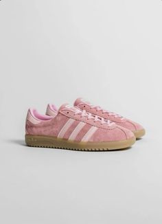 Looks Street Style, Pink Adidas, Pink Shoes