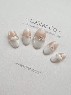 FREE SHIPPING For ODERS OVER $50  AUSTRALIA $79   WORLDWIDE LeStar Co. press-on nails is reusable and easy to use, give yourself a perfect, non-damaging manicure in seconds for a fraction of the salon cost. Wear them for weeks straight or a few days at a time as you like. KEY FEATURES: - Handmade by our professional nail artist - Flexible and lightweight for comfortable wear - Easy to apply and remove - Long-lasting - Multiple wears - Waterproof Package includes a full set of press on nails (10 Press On Nail Display, Nail Display, Faux Nails, Short Press On Nails, Display Table, Heart Strings, Nails Gel, Nail Shop, Acrylic Press On Nails