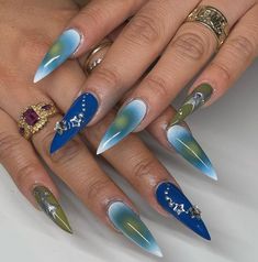 Y2k Stiletto Nails, Lexi Nails, Aura Nails, Nails Stiletto, Nails Now, Grunge Nails, Crazy Nails, Neutral Nails