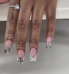 Birthday Nail Inspiration, Chrome Birthday, Silver Acrylic Nails, Birthday Nail, 2024 Nails, Hard Nails, Glamour Nails, Work Nails, Glow Nails